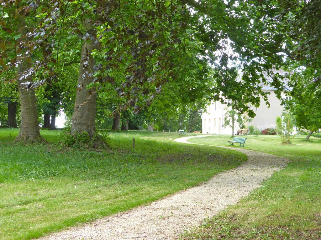 Maison D'Hotes Le Chateau De Puxe Exterior foto